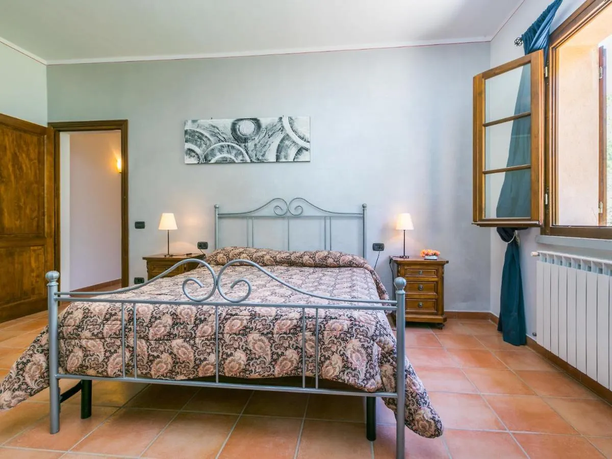Apartment Casolare Bretulla-1 By Interhome Tresanti 0*,